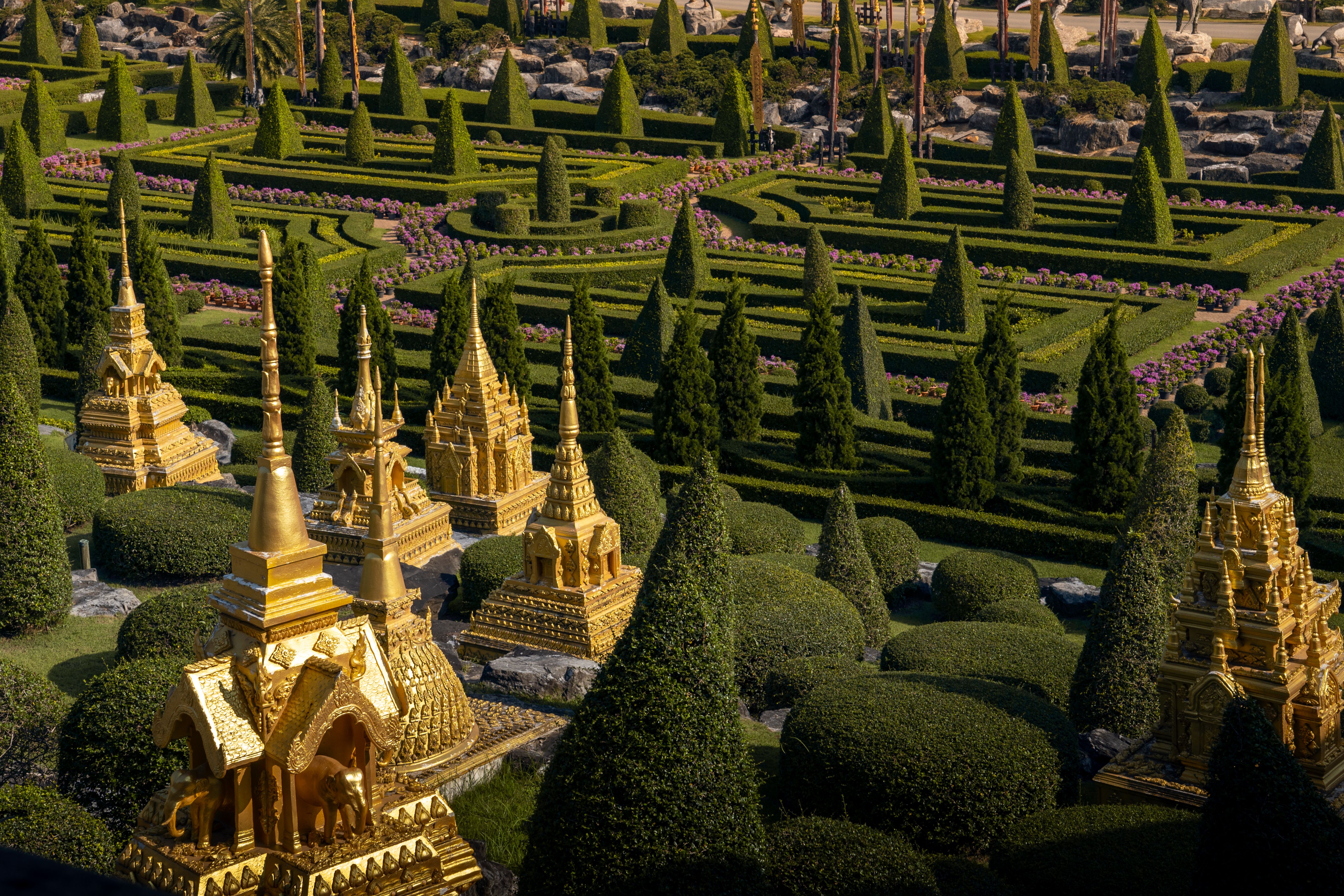 Nong Nooch Village Entrance ticket + show + Lunch